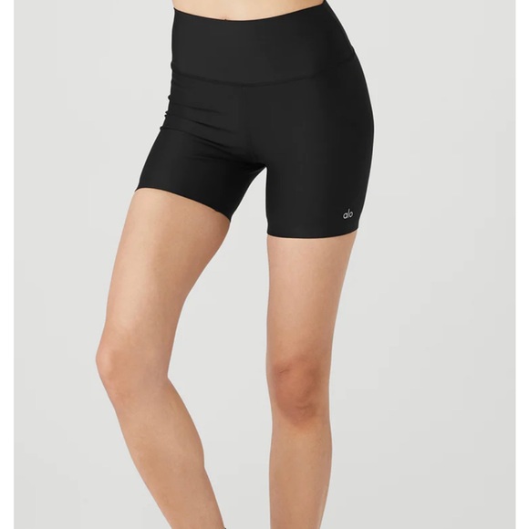 ALO Yoga Pants - alo yoga airlift energy short size xl